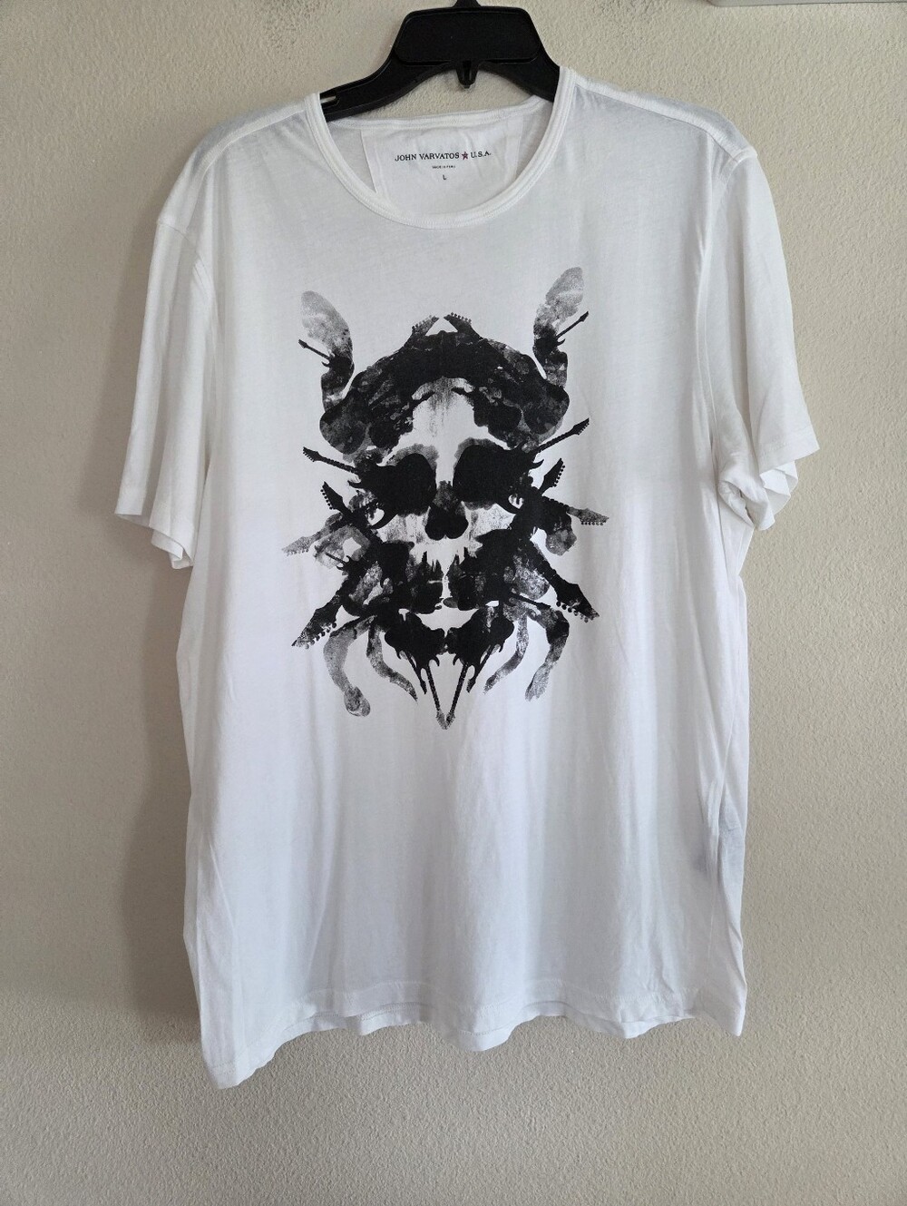 John Varvatos White Skull T Shirt Size Large 90's Grunge Gothic